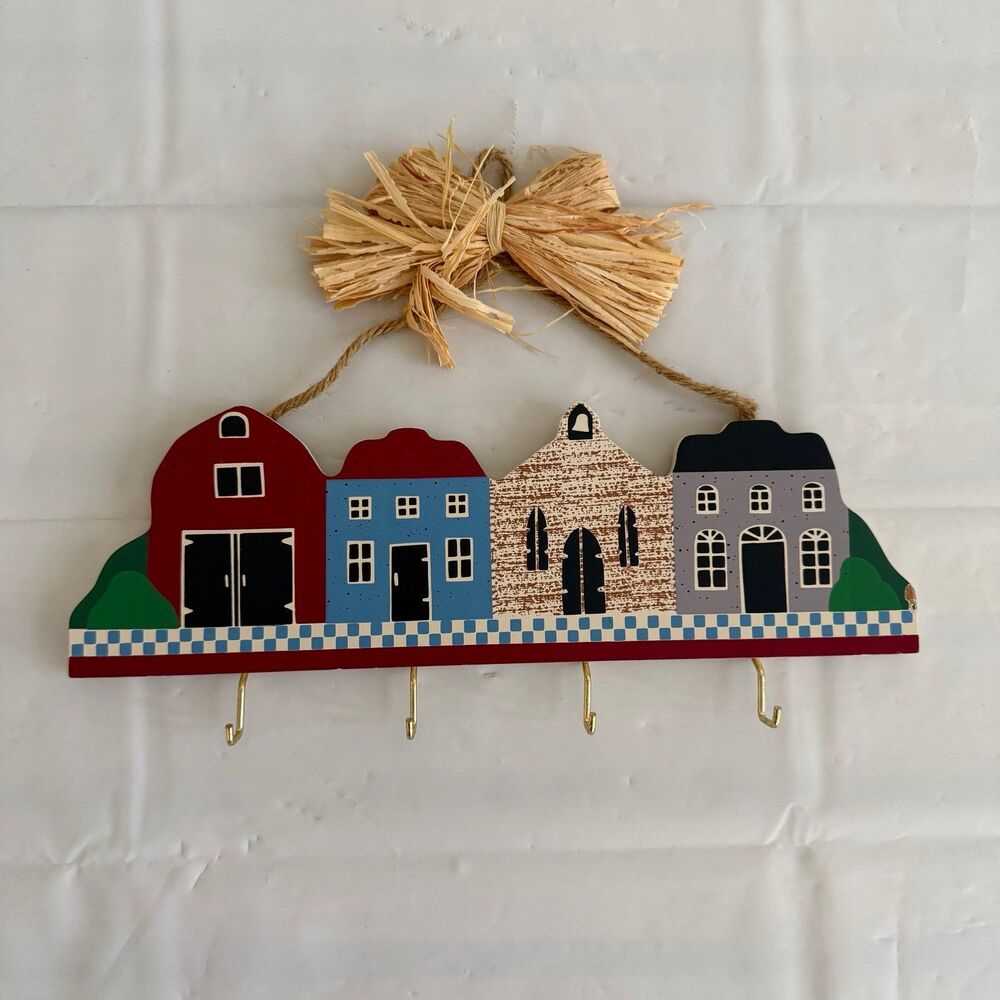 Vtg Avon Country Houses Key Holder Storage Rack w/Box Wall Hanging Farmhouse